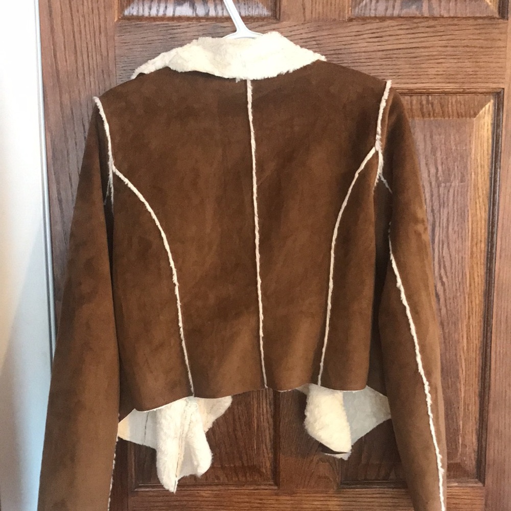 Faux Shearling crop jacket - Picture 2 of 6
